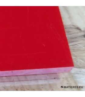 Plexiglas rouge
